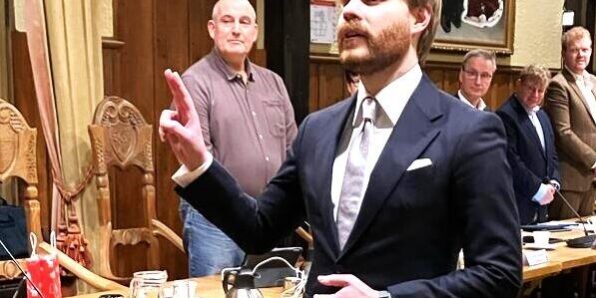 231221 Installatie Nino tot wethouder